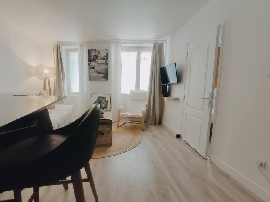 Cosy Appartement 4P Proche 12Eme/Vincennes Charenton-le-Pont Esterno foto
